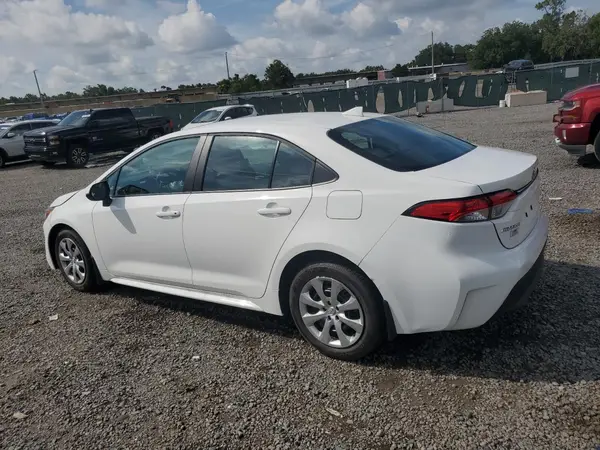 5YFB4MDE8SP318743 2025 TOYOTA COROLLA - Image 2