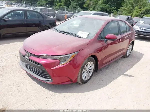 5YFB4MDE8SP318922 2025 TOYOTA COROLLA - Image 2