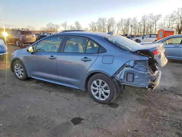 5YFB4MDE8SP321030 2025 TOYOTA COROLLA - Image 2