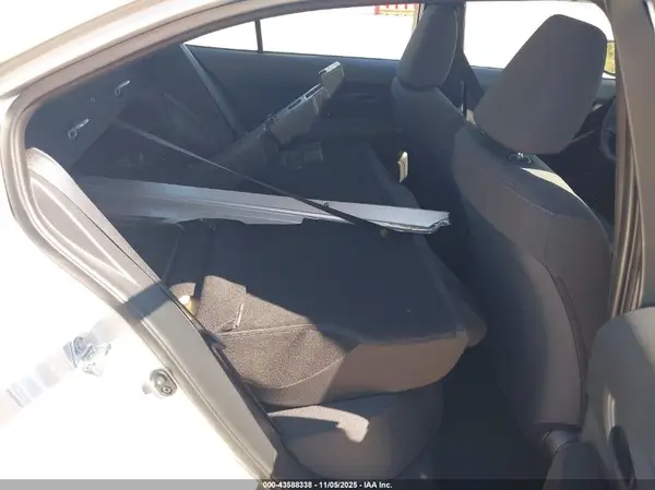 5YFB4MDE8SP323635 2025 TOYOTA COROLLA - Image 8