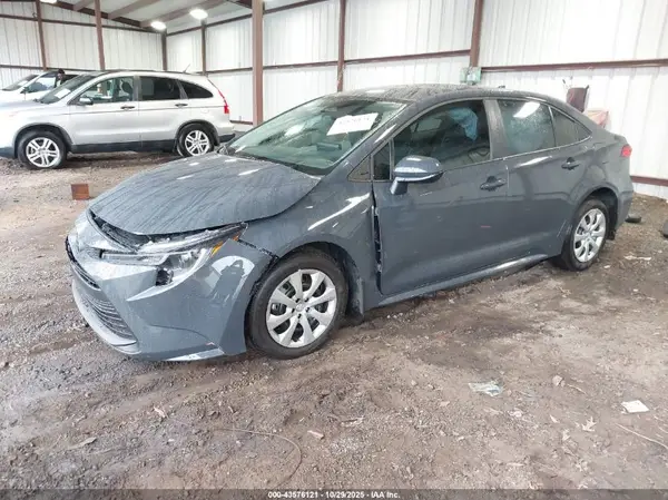5YFB4MDE8SP324574 2025 TOYOTA COROLLA - Image 2
