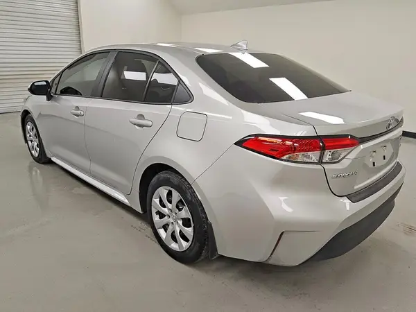 5YFB4MDE8SP325451 2025 TOYOTA COROLLA - Image 2