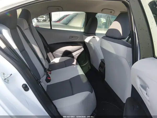 5YFB4MDE8SP327619 2025 TOYOTA COROLLA - Image 8