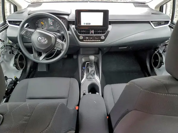 5YFB4MDE8SP328298 2025 TOYOTA COROLLA - Image 8