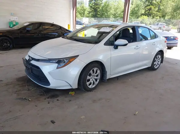 5YFB4MDE8SP328477 2025 TOYOTA COROLLA - Image 2