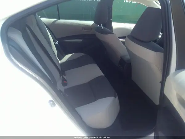 5YFB4MDE8SP334473 2025 TOYOTA COROLLA - Image 8