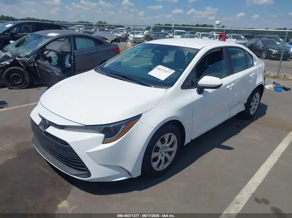 5YFB4MDE8TP386445 2026 TOYOTA COROLLA - Image 2