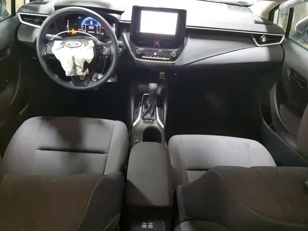 5YFB4MDE8TP392326 2026 TOYOTA COROLLA - Image 8