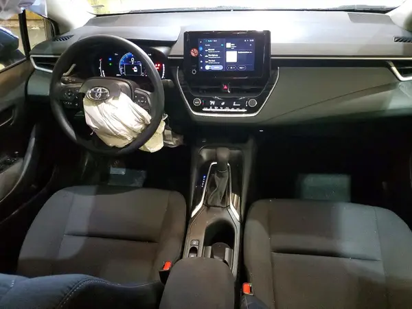 5YFB4MDE8TP416415 2026 TOYOTA COROLLA - Image 8