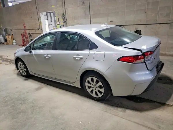 5YFB4MDE8TP467915 2026 TOYOTA COROLLA - Image 2