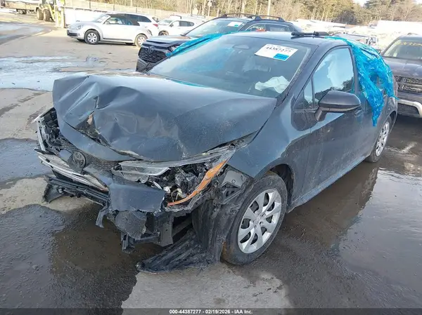 5YFB4MDE9RP093016 2024 TOYOTA COROLLA - Image 2