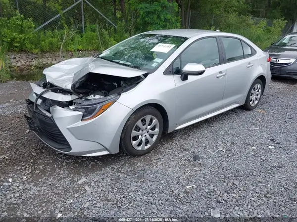 5YFB4MDE9RP097907 2024 TOYOTA COROLLA - Image 2