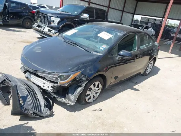 5YFB4MDE9RP100854 2024 TOYOTA COROLLA - Image 2