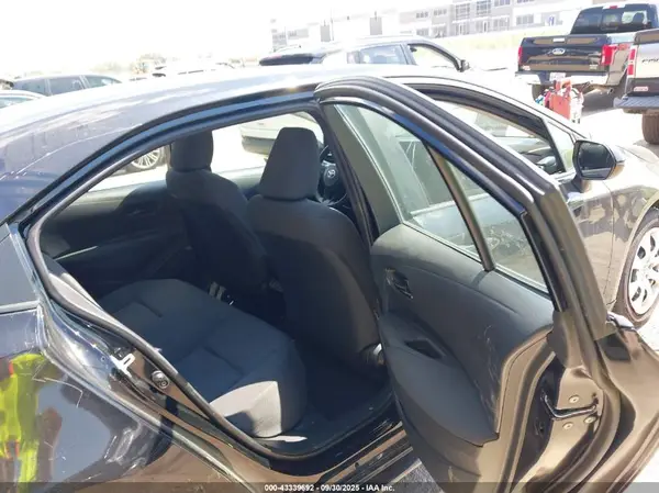5YFB4MDE9RP100854 2024 TOYOTA COROLLA - Image 8