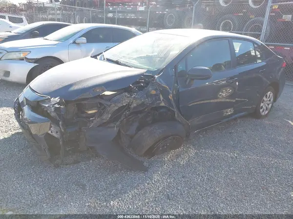 5YFB4MDE9RP103723 2024 TOYOTA COROLLA - Image 2