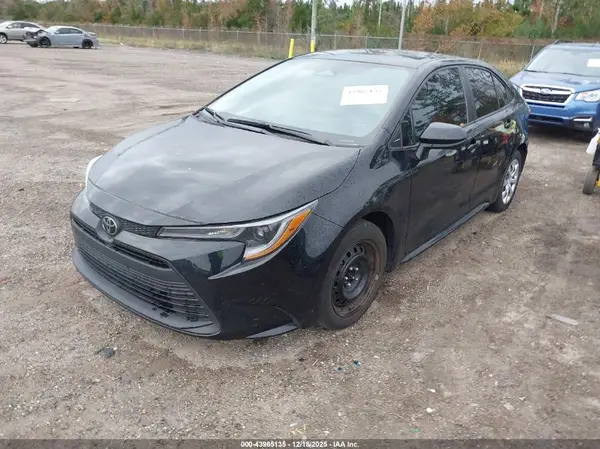 5YFB4MDE9RP112387 2024 TOYOTA COROLLA - Image 2