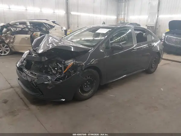 5YFB4MDE9RP114981 2024 TOYOTA COROLLA - Image 2