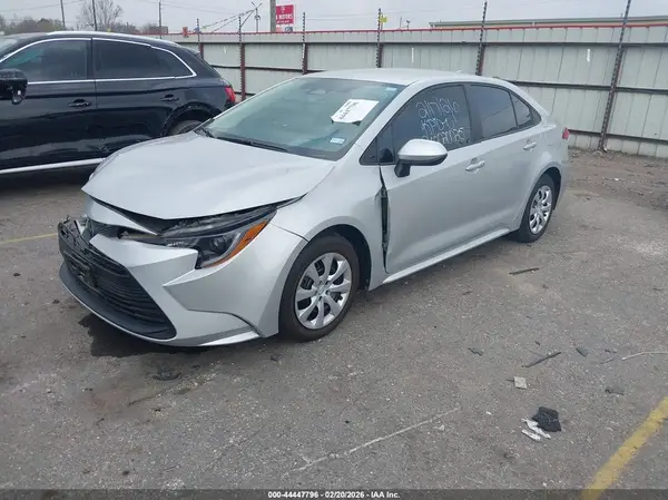 5YFB4MDE9RP115726 2024 TOYOTA COROLLA - Image 2