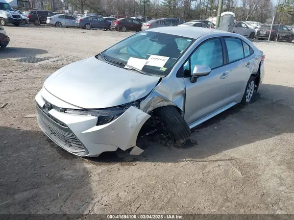 5YFB4MDE9RP126225 2024 TOYOTA COROLLA - Image 2