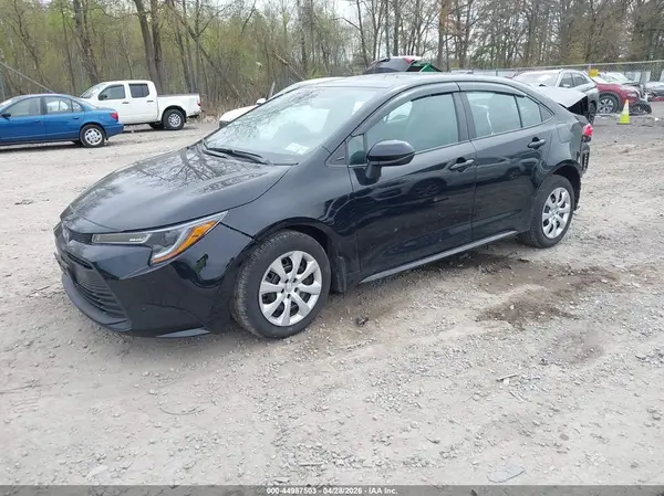 5YFB4MDE9RP131019 2024 TOYOTA COROLLA - Image 2