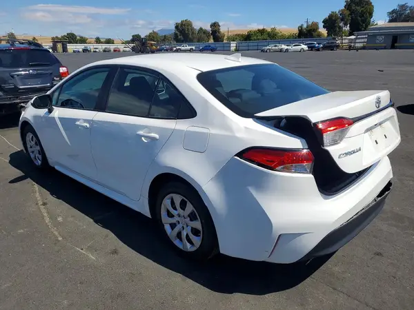 5YFB4MDE9RP138200 2024 TOYOTA COROLLA - Image 2