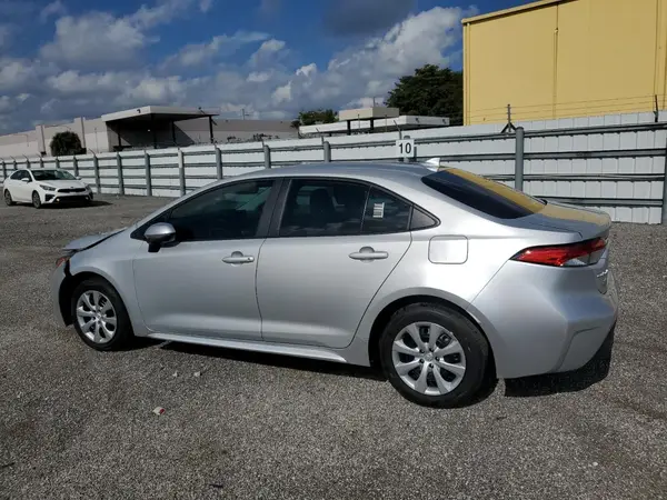 5YFB4MDE9RP139122 2024 TOYOTA COROLLA - Image 2