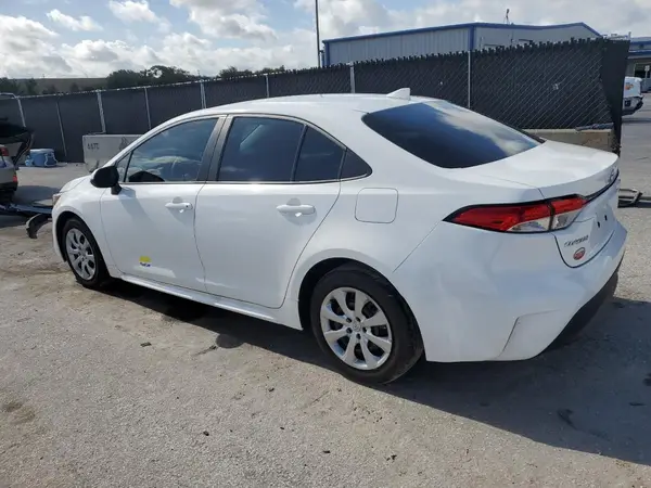 5YFB4MDE9RP139783 2024 TOYOTA COROLLA - Image 2