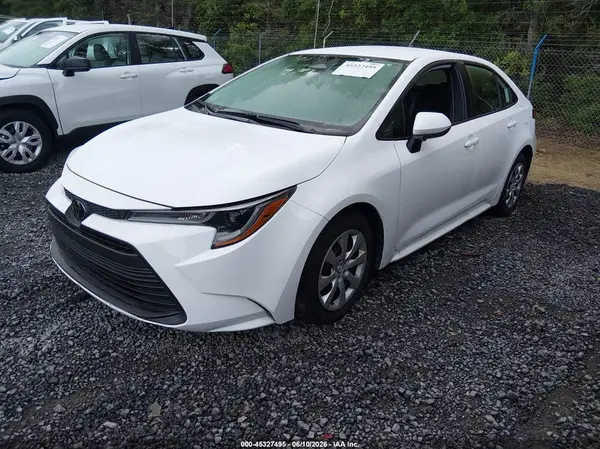 5YFB4MDE9RP142537 2024 TOYOTA COROLLA - Image 2