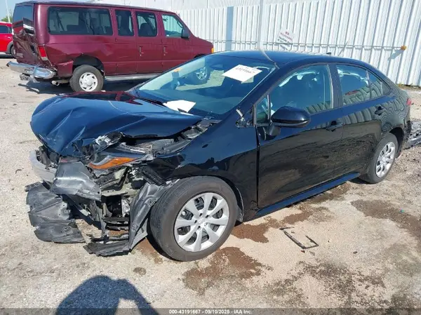 5YFB4MDE9RP142540 2024 TOYOTA COROLLA - Image 2