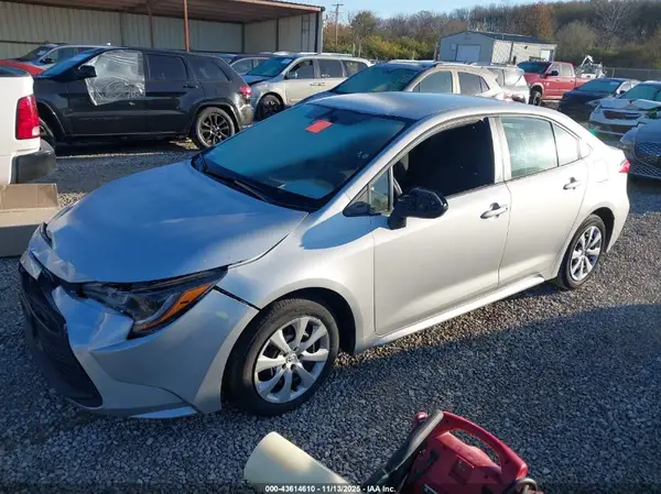 5YFB4MDE9RP148709 2024 TOYOTA COROLLA - Image 2