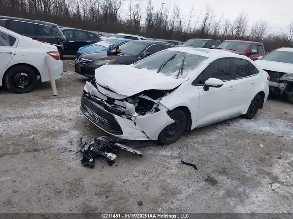 5YFB4MDE9RP154283 2024 TOYOTA COROLLA - Image 2