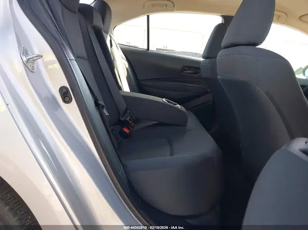 5YFB4MDE9RP155630 2024 TOYOTA COROLLA - Image 8