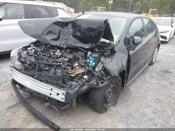 5YFB4MDE9RP159466 2024 TOYOTA COROLLA - Image 2