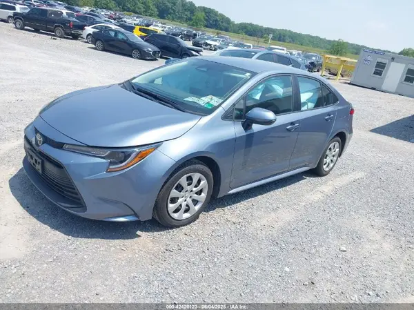 5YFB4MDE9RP163226 2024 TOYOTA COROLLA - Image 2