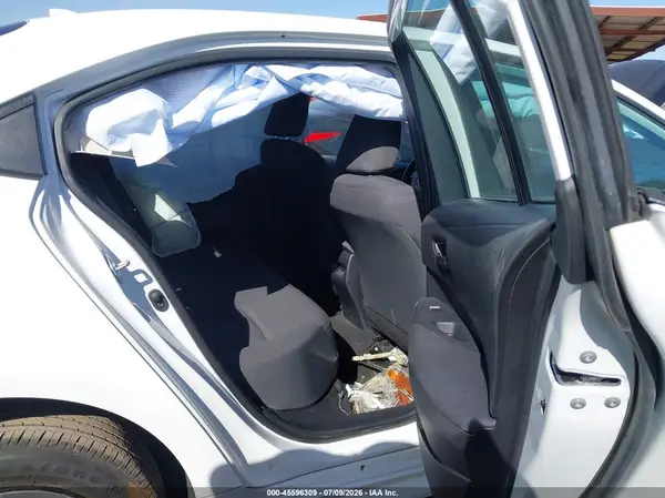 5YFB4MDE9RP165042 2024 TOYOTA COROLLA - Image 8