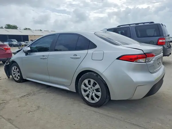 5YFB4MDE9RP165574 2024 TOYOTA COROLLA - Image 2