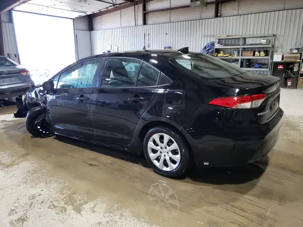 5YFB4MDE9RP167860 2024 TOYOTA COROLLA - Image 2