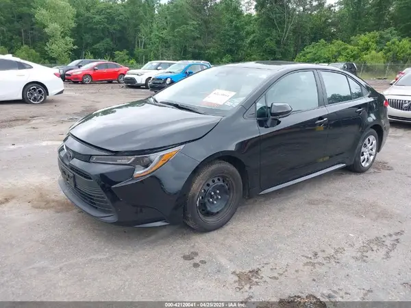 5YFB4MDE9RP170399 2024 TOYOTA COROLLA - Image 2