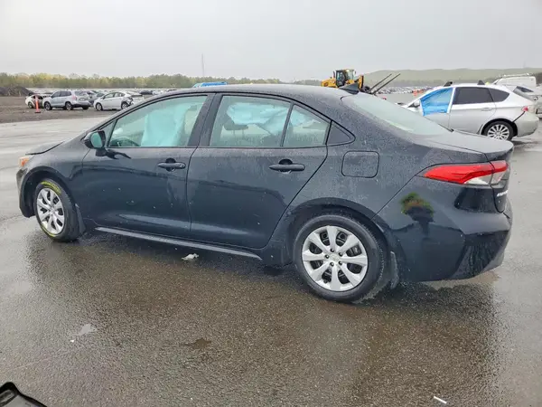 5YFB4MDE9RP174162 2024 TOYOTA COROLLA - Image 2