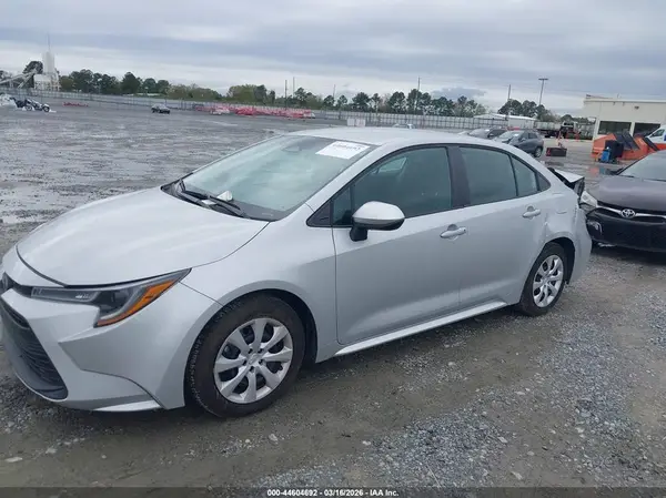 5YFB4MDE9RP177644 2024 TOYOTA COROLLA - Image 2