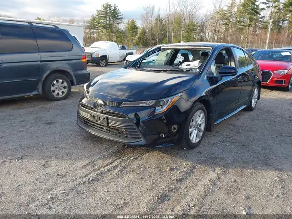 5YFB4MDE9RP180138 2024 TOYOTA COROLLA - Image 2
