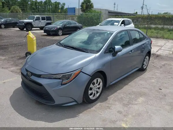 5YFB4MDE9RP180804 2024 TOYOTA COROLLA - Image 2