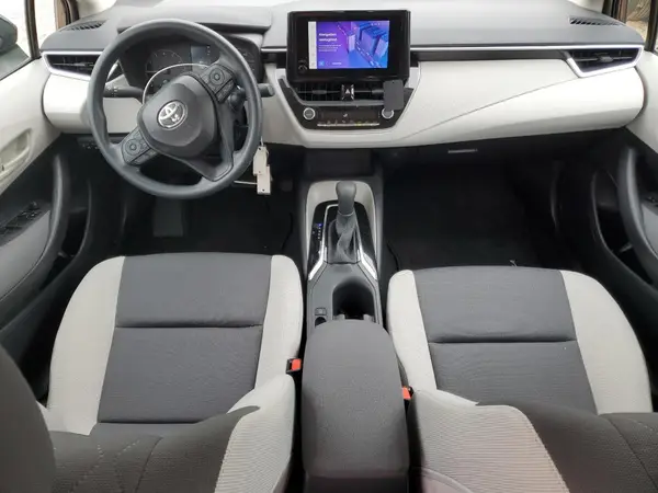 5YFB4MDE9RP185565 2024 TOYOTA COROLLA - Image 8