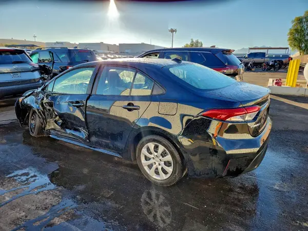 5YFB4MDE9RP193701 2024 TOYOTA COROLLA - Image 2