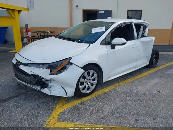 5YFB4MDE9RP194489 2024 TOYOTA COROLLA - Image 2
