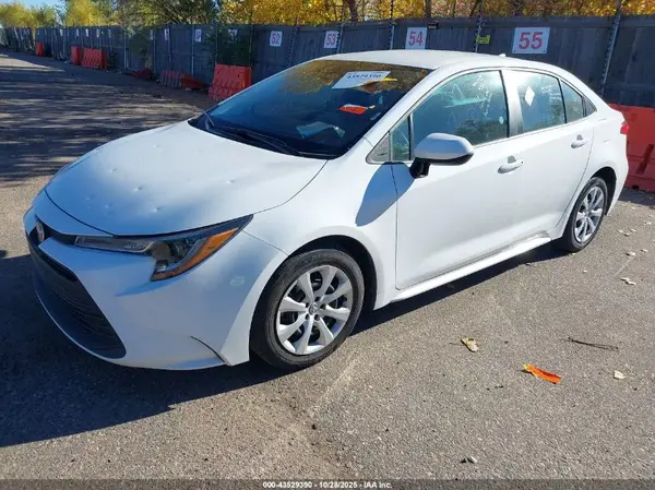 5YFB4MDE9RP194492 2024 TOYOTA COROLLA - Image 2