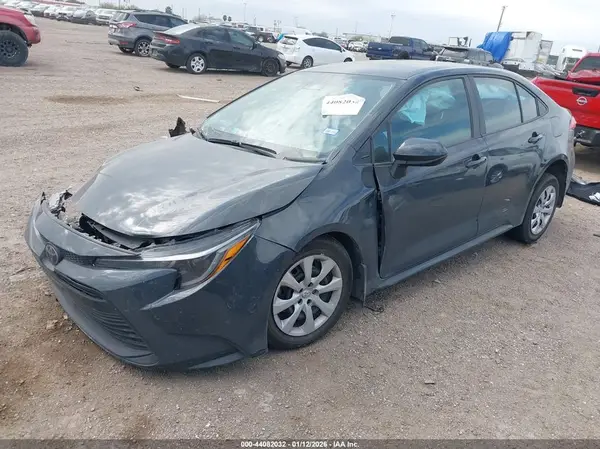 5YFB4MDE9RP201831 2024 TOYOTA COROLLA - Image 2