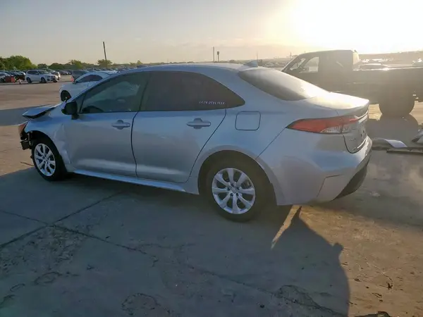 5YFB4MDE9RP204289 2024 TOYOTA COROLLA - Image 2