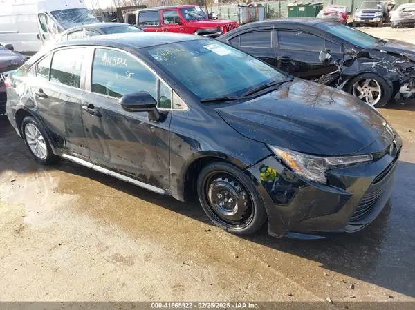 5YFB4MDE9RP210867 2024 TOYOTA COROLLA - Image 1