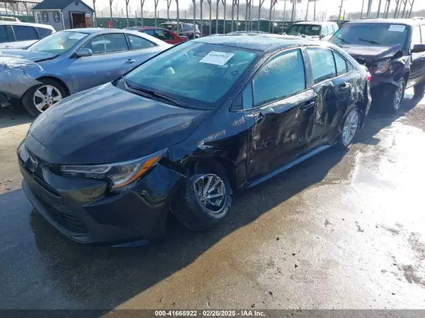 5YFB4MDE9RP210867 2024 TOYOTA COROLLA - Image 2